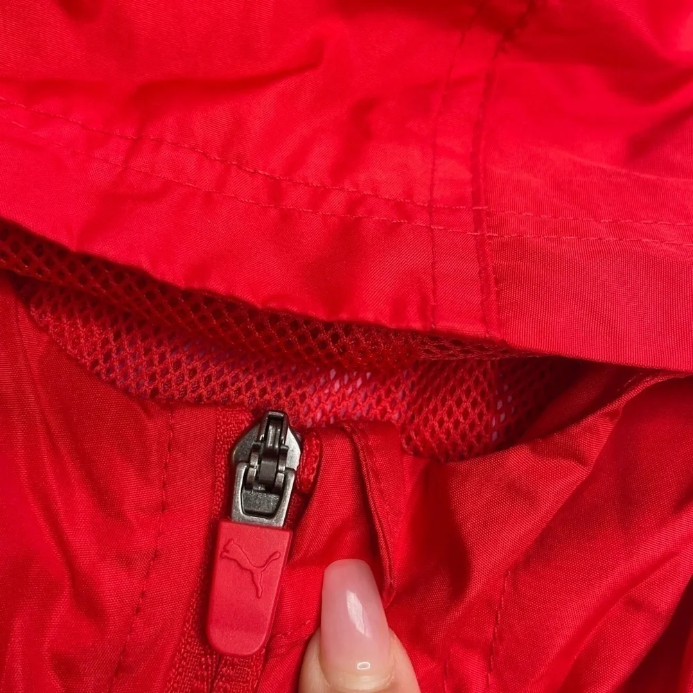PUMA Youth Red Zip Up Hooded Athletic Windbreaker Jacket Size Large 14/16
